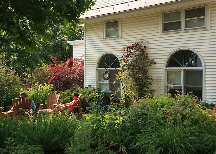 Boutique hotel only: Lang House On Main Street Bed & Breakfast