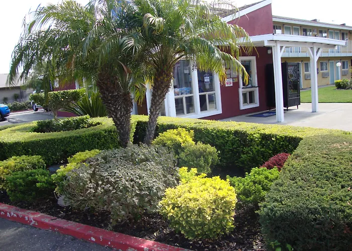 Motel: Oasis Inn Sacramento- Elk Grove