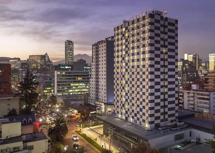 4 star hotel: Novotel Santiago Providencia