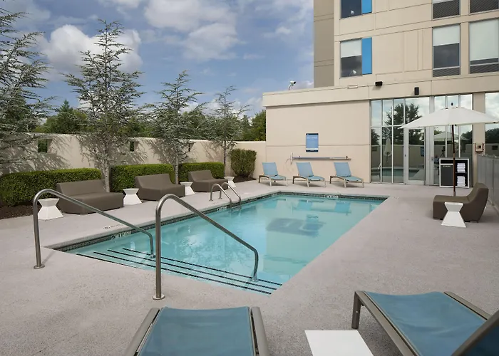 Aloft By Marriott Rogers-Bentonville