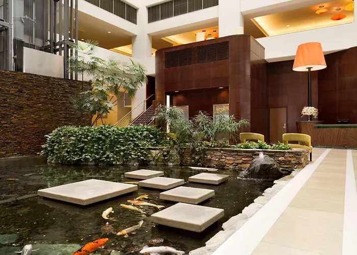 Design hotel Embassy Suites Los Angeles Glendale