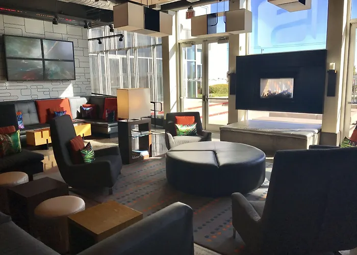 Family Hotel: Aloft Hotel Plano