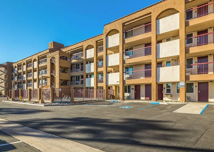 Days Inn By Wyndham Chula Vista-San Diego