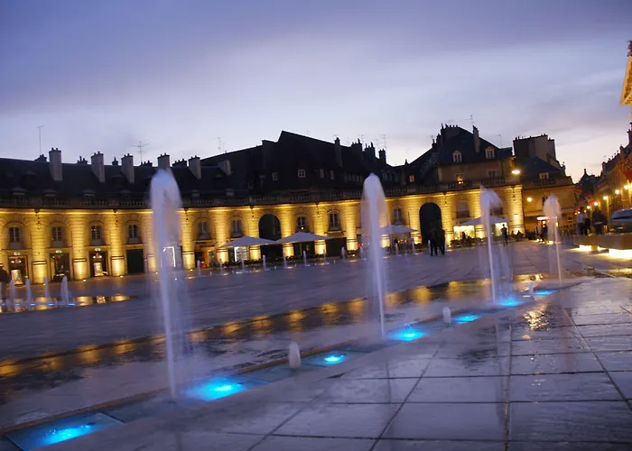 Central hotel: Hotel Montchapet Dijon Centre