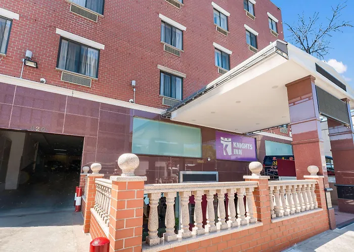 Günstiges Hotel: Knights Inn Brooklyn Sunset Park