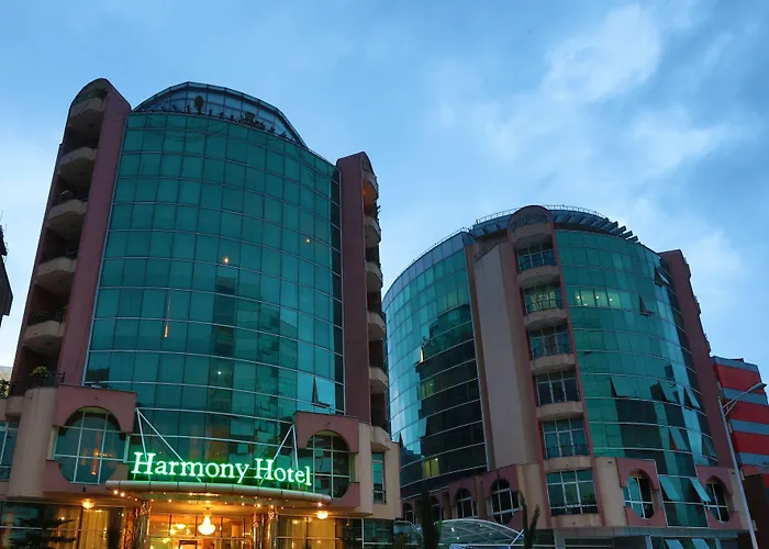 5 star hotel: Harmony Hotel
