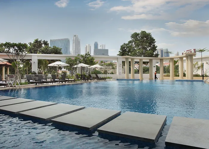 The Robertson House By The Crest Collection