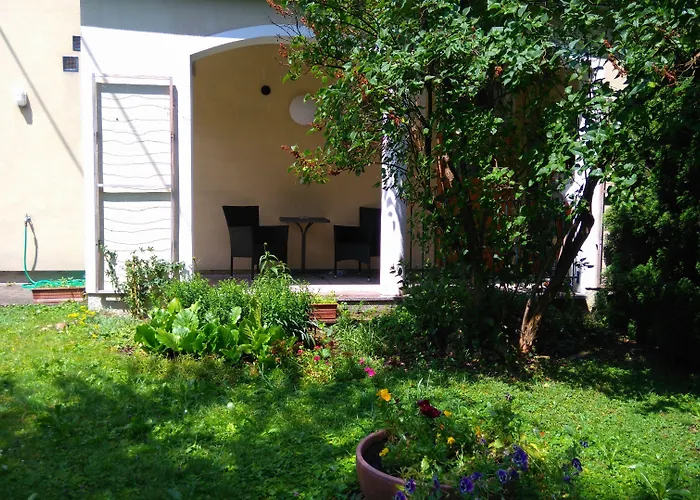 Gastenverblijf: Pension Elisabeth - Rooms & Apartments