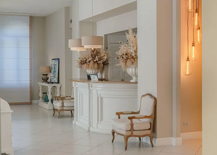 Hôtel de luxe: Hotel Capri (Adults Only)