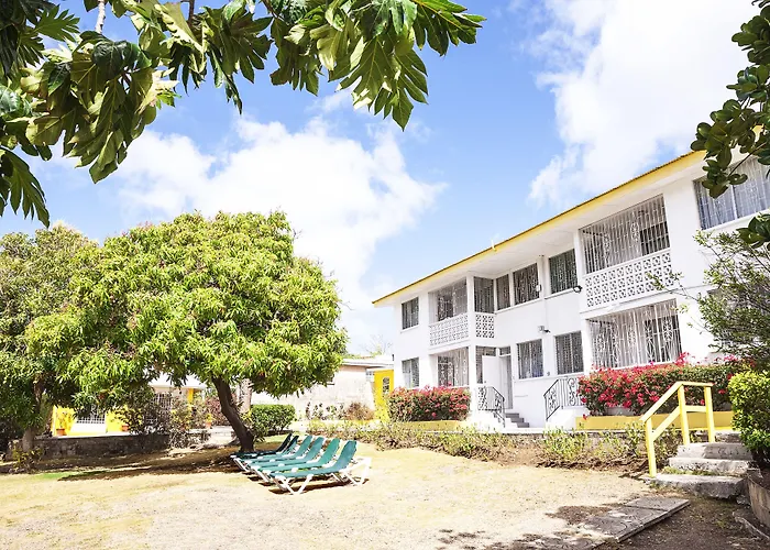 Adulo Apartments