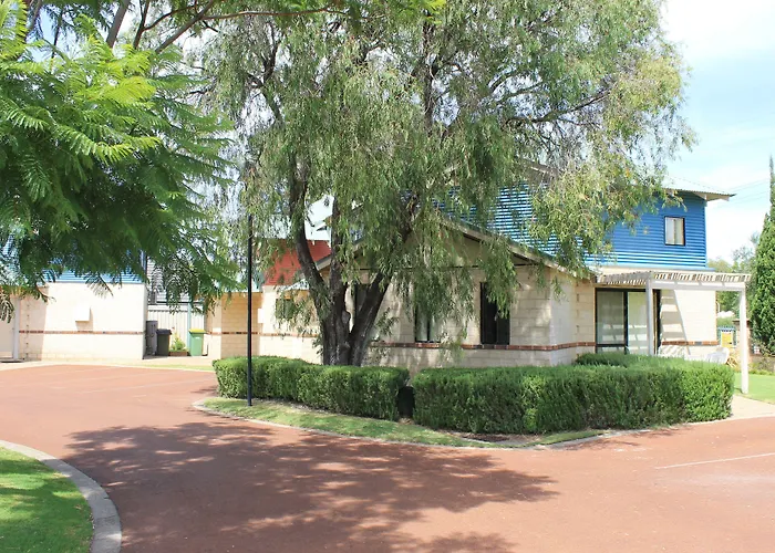 Golf hotel: Amalfi Resort Busselton'S Best Kept Secret