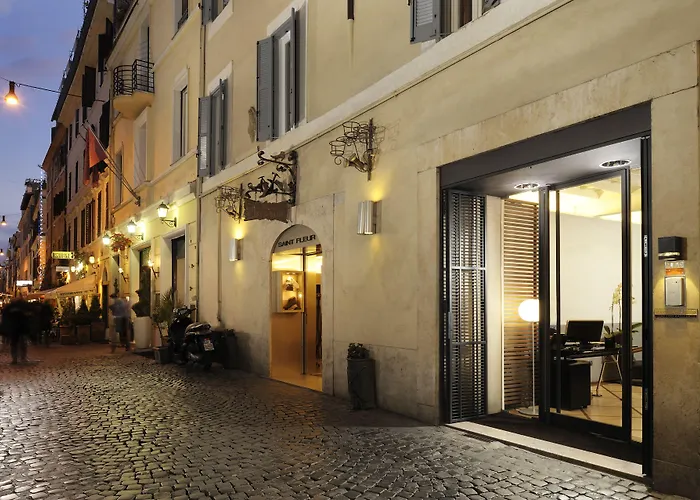 Luxury hotel only: Mario De' Fiori 37