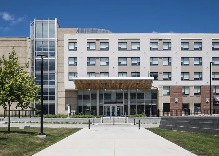 Residence & Conference Centre - West