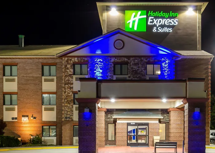 Holiday Inn Express & Suites - Olathe South By Ihg