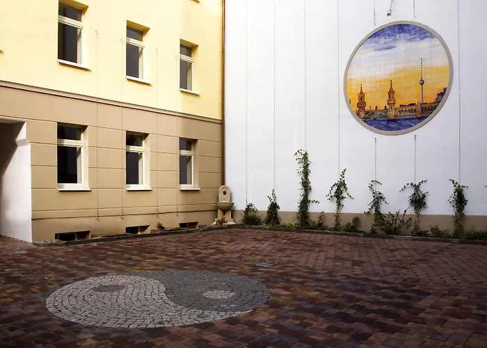 Luxe hotel: Melarose Feng Shui Hotel