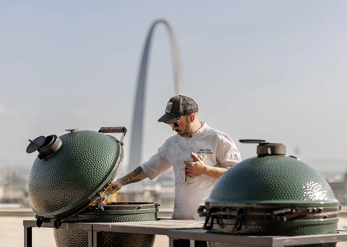Four Seasons St. Louis