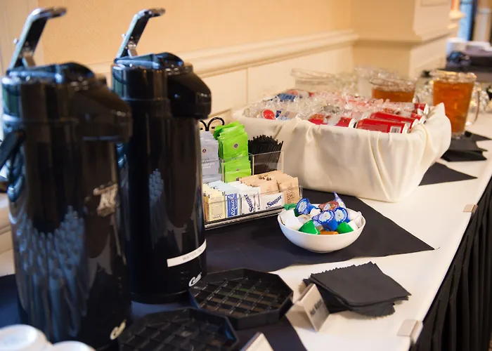 Grand Hotel At Bridgeport