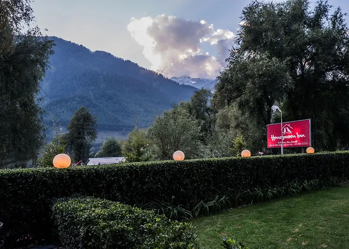 Honeymoon Inn Manali