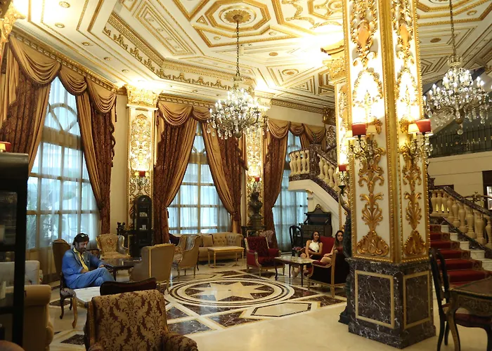 Serenada Golden Palace - Boutique Hotel