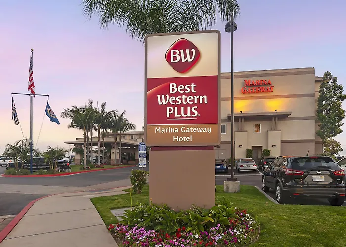 Best Western Plus Marina Gateway