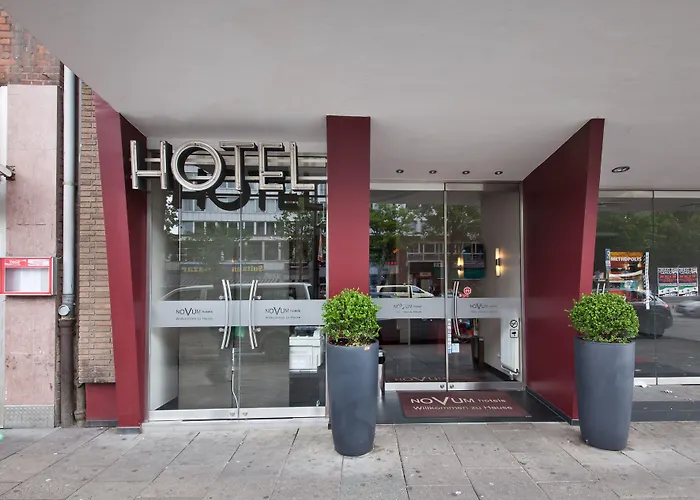 3-Sterne-Hotel: Hotel Savoy