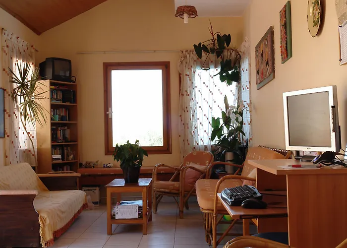 Mirabella Apartments