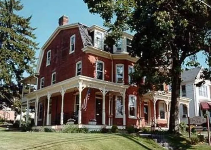 B&B only: Brickhouse Inn B&B