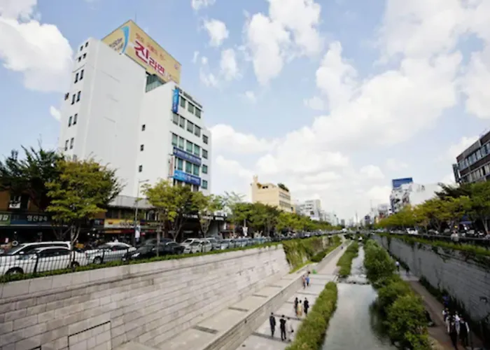 Central Tourist Hotel