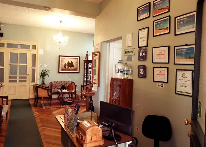 Hostel: Travellers Inn