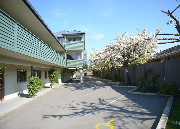 Pet Friendly hotel: Central Park Motor Lodge