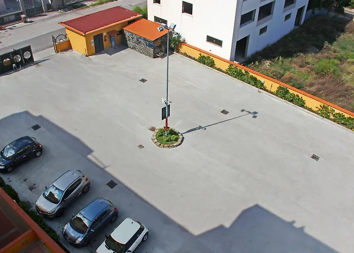 Hotel all'aeroporto: City Hotel