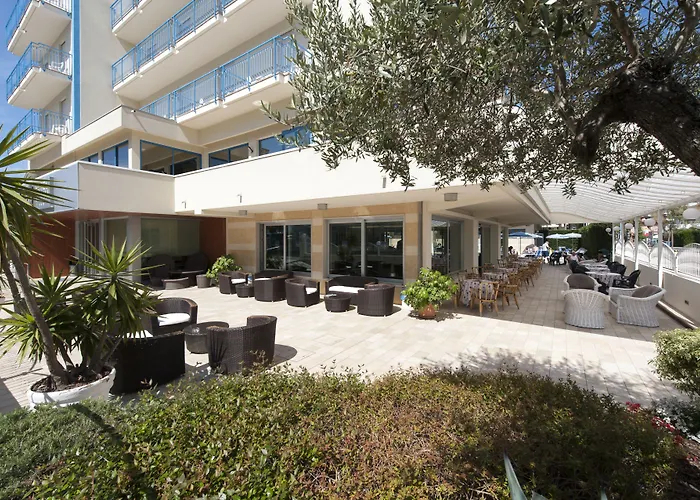 Hotel Jacuzzi: Hotel Miami
