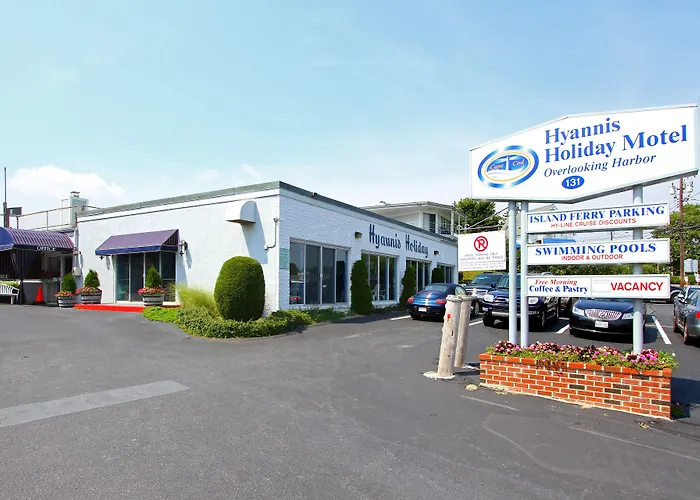 Motel: Hyannis Holiday Motel