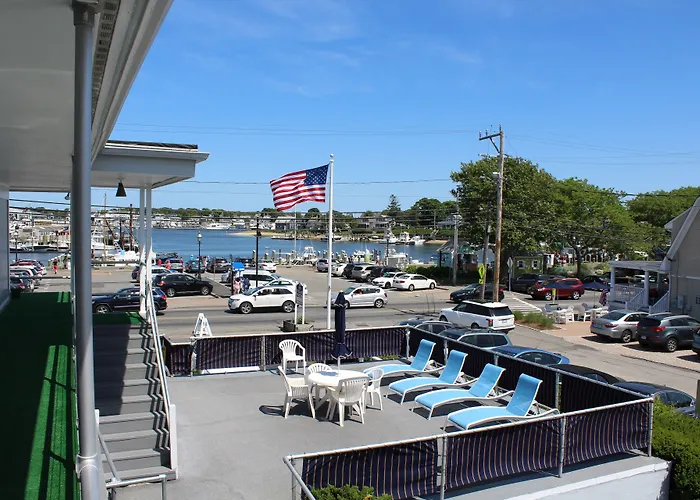 Motel: Hyannis Holiday Motel