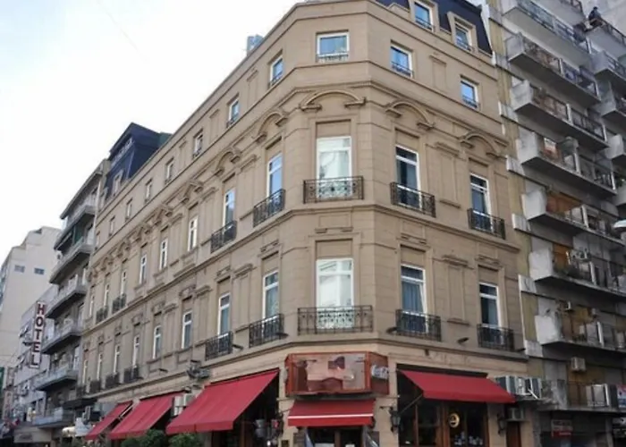 Europlaza & Suites