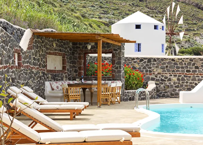 Vacation rental: Windmill Villas Santorini Exclusive Retreat