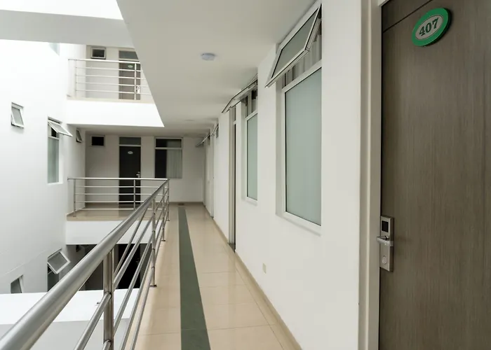 Cheap hotel: Hotel Alcaravan Medellin