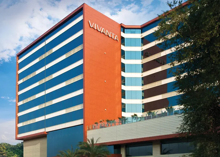 Hotel with view: Vivanta Hyderabad, Begumpet