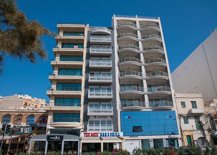  Pebbles Boutique Aparthotel