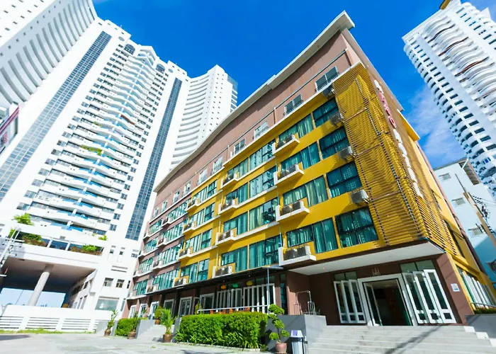 Hotel met zwembad: Neo Hotel