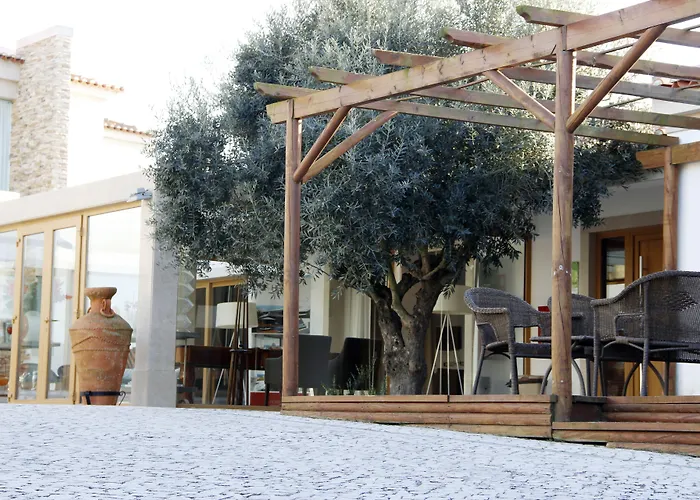 Hotel com piscina: Quinta Do Molinu