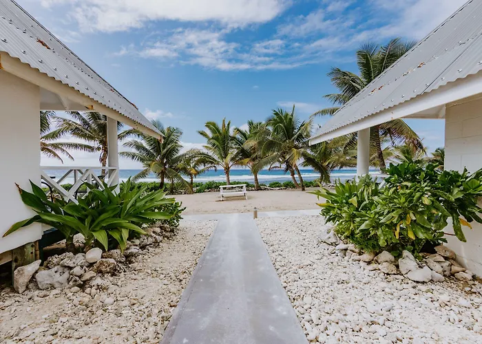 Hotel with view: The Passage Villas