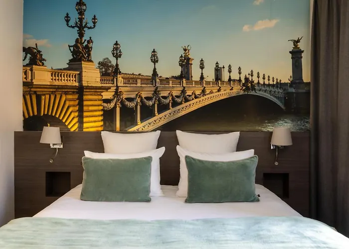 Hôtel avec vue: Midnight Hôtel Paris