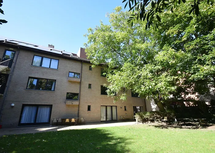 Hotel near College: Budget Flats Brussels
