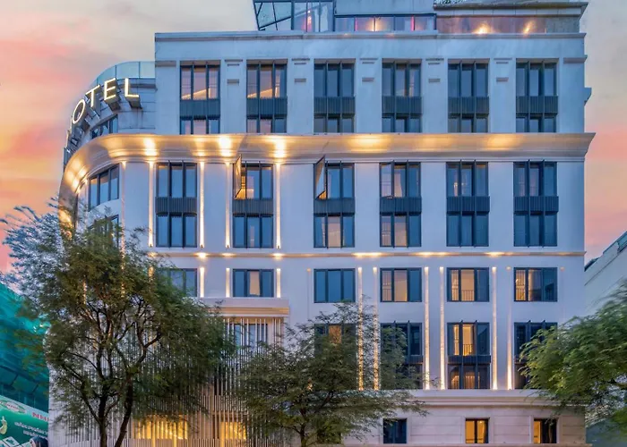 A&Em Saigon Hotel