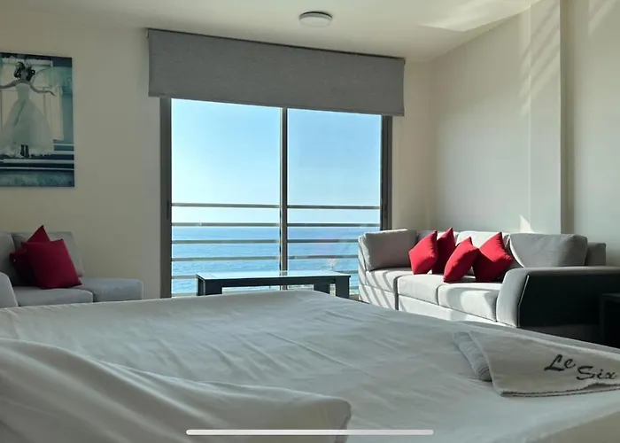 Le Six Hotel And Resort