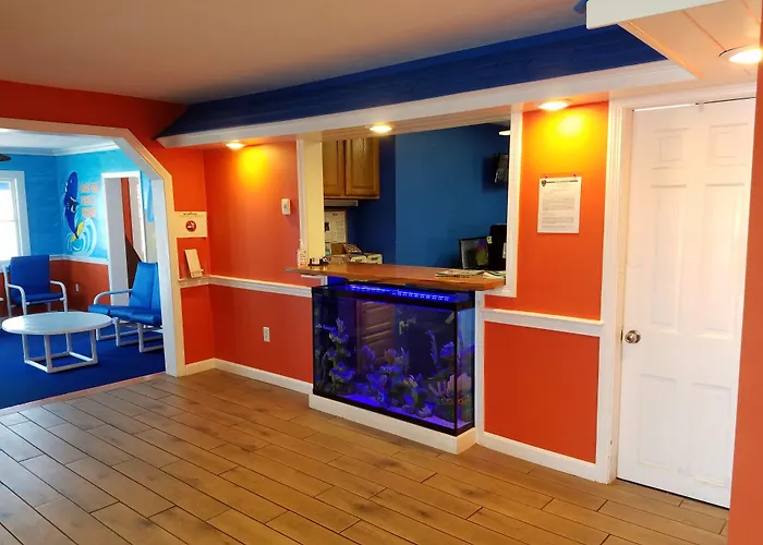 Airport Hotel: Cape Cod Family Resort And Parks