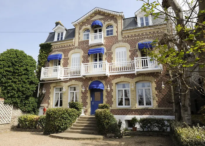 Hôtel 3 étoiles: La villa 10 HÔTEL SPA