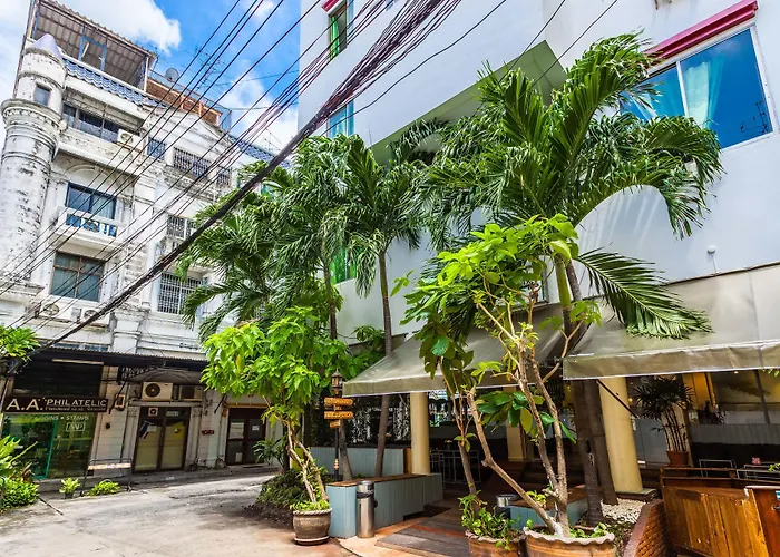 Hostel: New Road Guest House