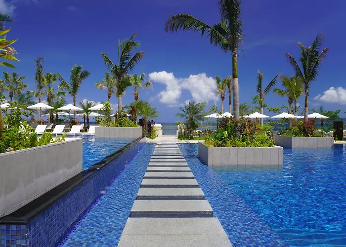 Fusaki Beach Resort Hotel & Villas